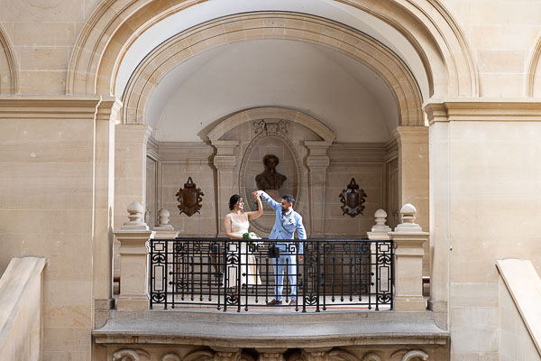 Danse de mariage au palais de Rumine
